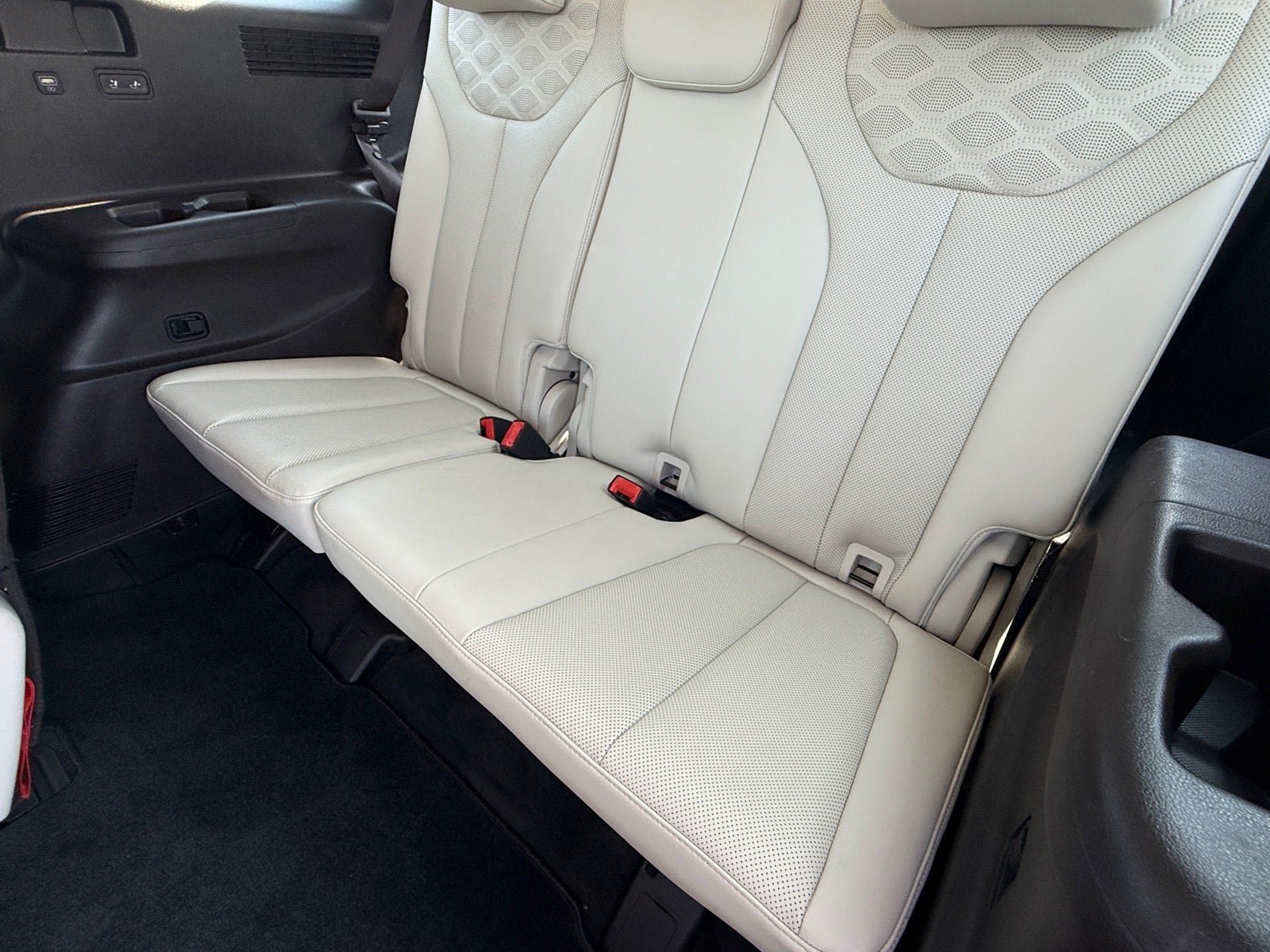 Used 2021 Hyundai Palisade Calligraphy AWD/4WD image 14