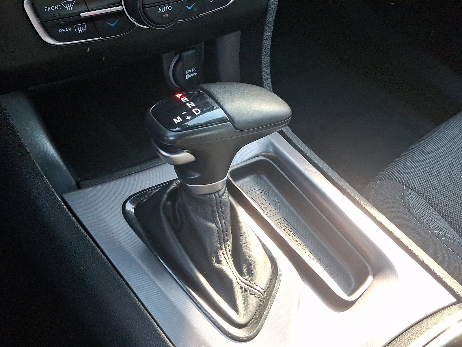 Used 2021 Dodge Charger SXT w/ Blacktop Package AWD/4WD image 14