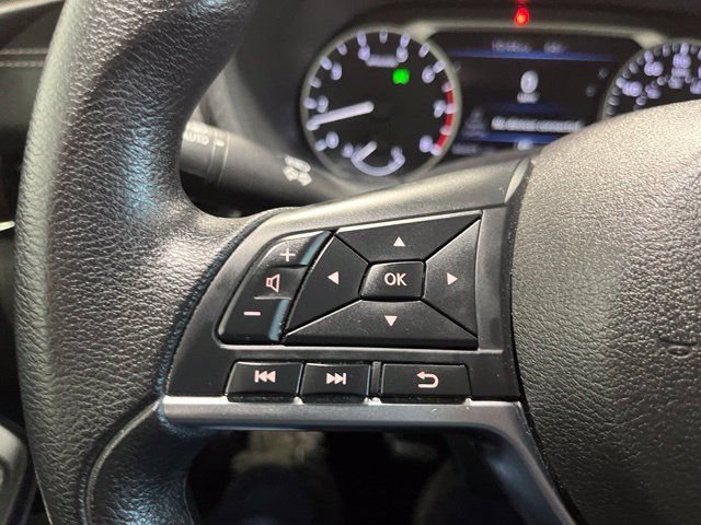 Used 2025 Nissan Sentra SV FWD image 22