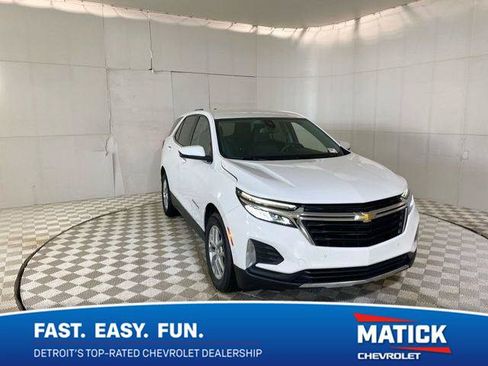 Used 2023 Chevrolet Equinox LT FWD image 1