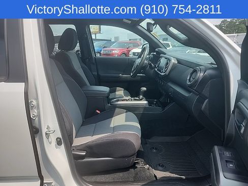 Used 2023 Toyota Tacoma TRD Sport w/ Black Out Package (TMS) AWD/4WD image 32