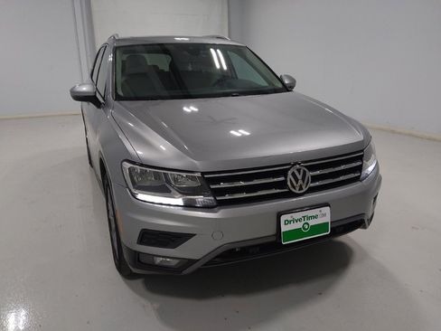 Used 2021 Volkswagen Tiguan SEL w/ 3rd Row Seat Package image 14