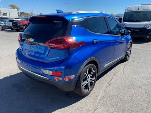 Used 2017 Chevrolet Bolt Premier w/ Driver Confidence II Package FWD image 6
