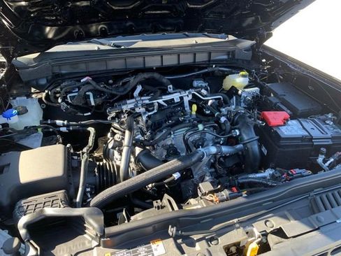 New 2025 Ford Bronco Big Bend w/ Black Diamond Package image 35