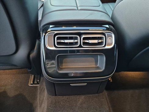 Certified 2023 Mercedes-Benz S 500 4MATIC image 18