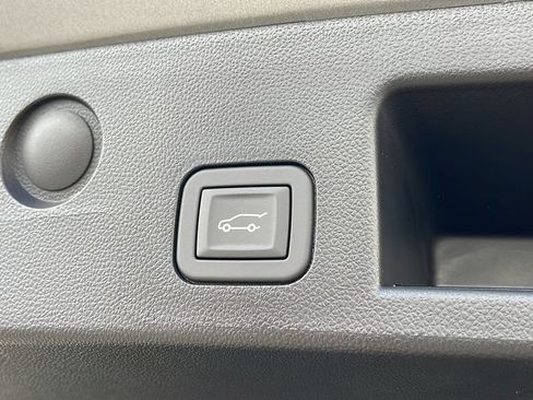 New 2026 GMC Terrain Elevation w/ Elevation Premium Package FWD image 26