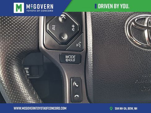 Used 2021 Toyota Tacoma TRD Sport image 23