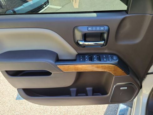 Used 2014 Chevrolet Silverado 1500 LTZ RWD image 19