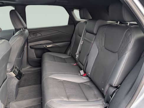 Used 2024 Lexus RX 350 Premium w/ Accessory Package (Z1) image 20