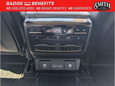 Used 2024 Acura MDX SH-AWD w/ Advance Package image 20