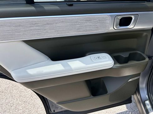 New 2025 Hyundai Santa Fe Calligraphy FWD image 23