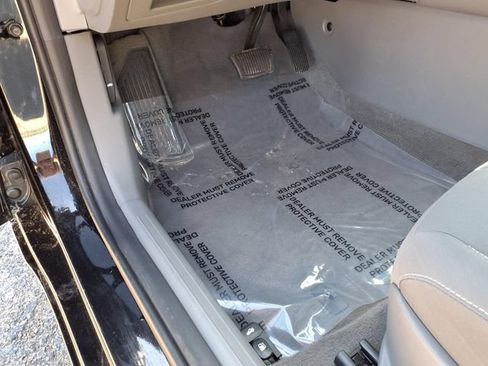 Used 2025 Hyundai Elantra SEL FWD image 50