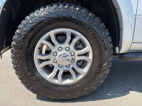 Used 2015 RAM 2500 Laramie w/ Protection Group image 14