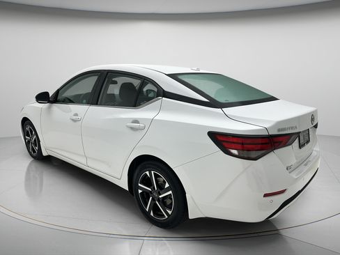 Used 2024 Nissan Sentra SV w/ All-Weather Package FWD image 7