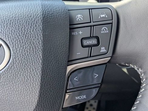 New 2026 Toyota Camry SE FWD image 23