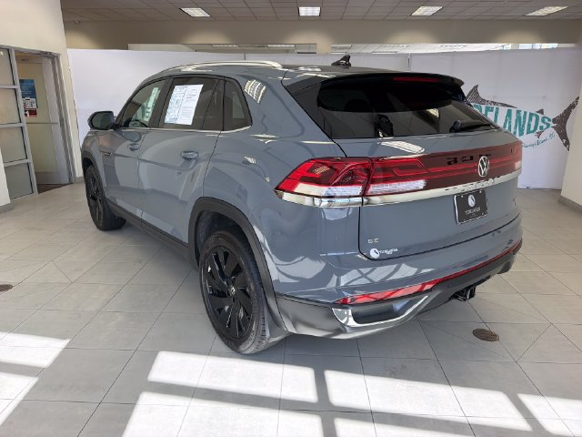 Used 2024 Volkswagen Atlas Cross Sport SE AWD/4WD image 5
