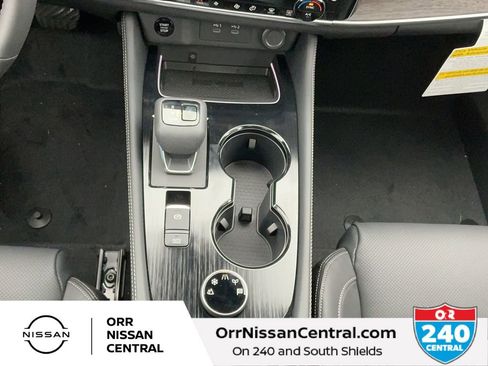 New 2026 Nissan Rogue Platinum w/ Platinum Premium Package AWD/4WD image 24