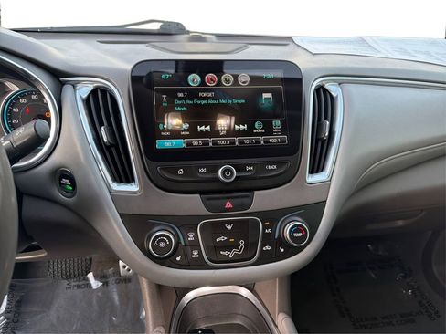 Used 2016 Chevrolet Malibu LT w/ Leather Package image 14