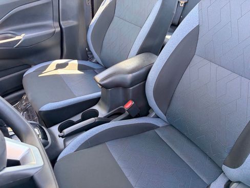 Certified 2025 Nissan Versa SV w/ Trunk Package FWD image 18