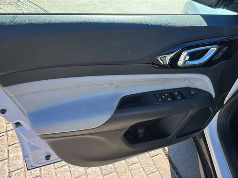 Used 2024 Jeep Compass Limited w/ Elite Group image 15