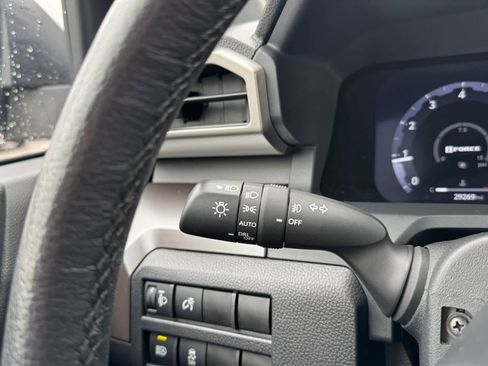 Used 2024 Toyota Tacoma TRD Sport image 19