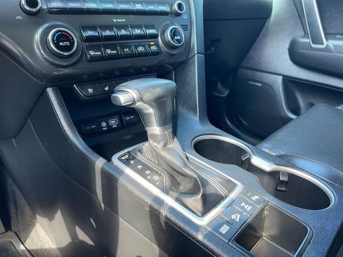 Used 2017 Kia Sportage EX w/ EX Technology Package image 26