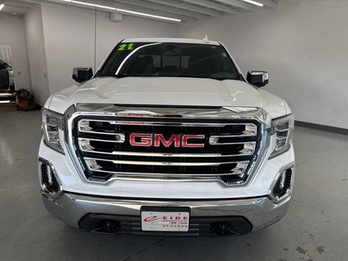 Used 2021 GMC Sierra 1500 SLT w/ SLT Premium Package AWD/4WD image 5