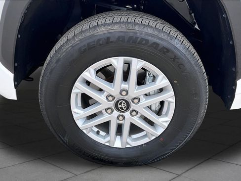 Used 2025 Toyota Tundra SR5 w/ SR5 Convenience Package AWD/4WD image 11