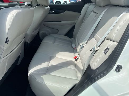 Used 2022 Nissan Rogue Sport SL image 21