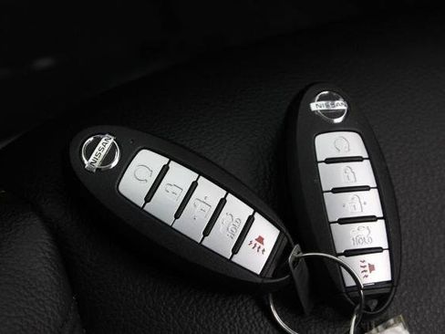 Certified 2022 Nissan Altima 2.5 SR image 29