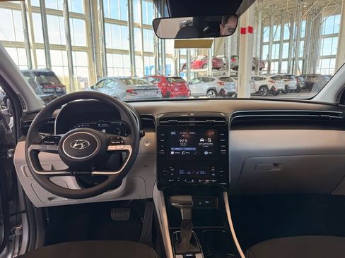 Used 2024 Hyundai Tucson SEL image 11