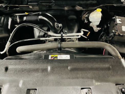 Used 2013 RAM 1500 Express image 22