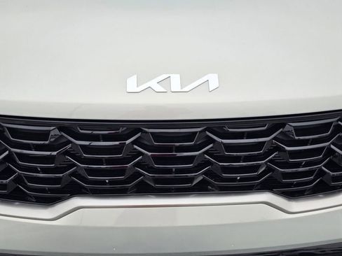 New 2026 Kia Sorento S FWD image 3