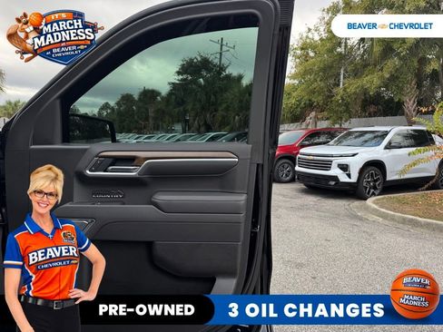 Used 2025 Chevrolet Silverado 1500 High Country w/ Midnight Edition image 32