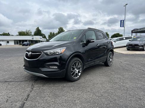 Used 2019 Buick Encore Sport Touring w/ Safety Package AWD/4WD image 8