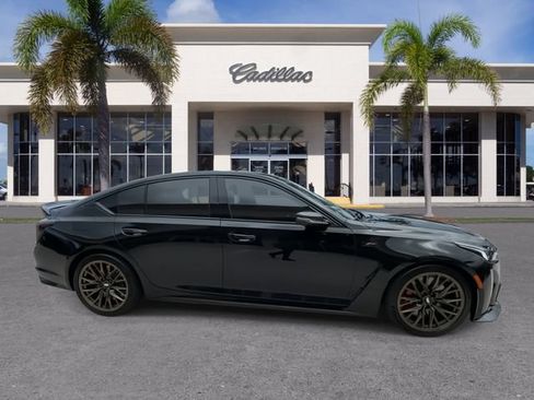 Certified 2022 Cadillac CT5 V Blackwing w/ Carbon Fiber Package 2 RWD image 16