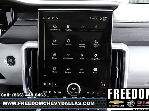 Certified 2024 GMC Acadia Denali w/ Super Cruise Package FWD image 17