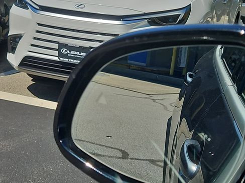 Used 2019 BMW X5 xDrive40i w/ Premium Package 2 image 17