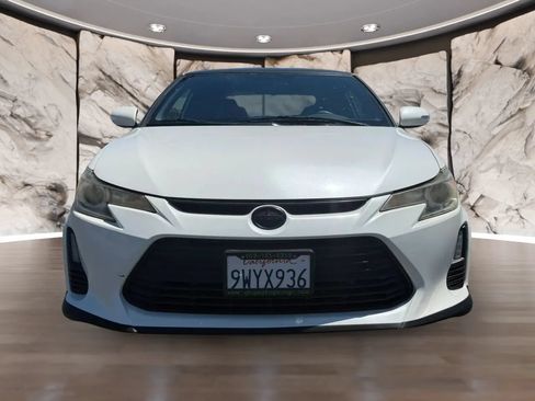 Used 2015 Scion tC FWD image 2
