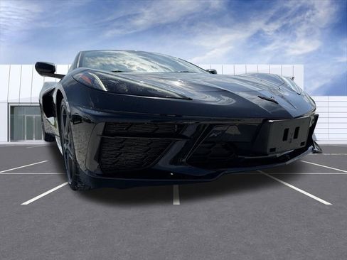 Used 2025 Chevrolet Corvette Stingray Premium Conv w/ 3LT RWD image 8