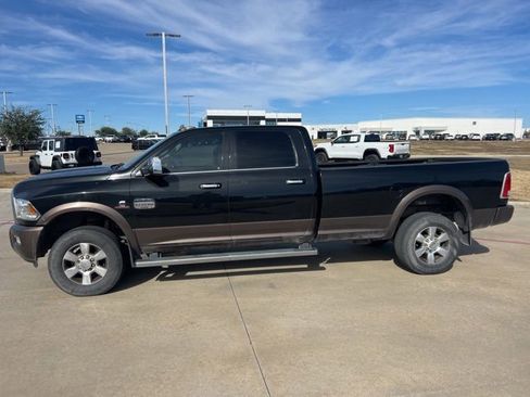 Used 2018 RAM 2500 Longhorn w/ Longhorn Southfork Package image 3