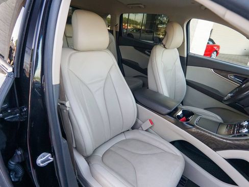 Used 2019 Lincoln Nautilus Select FWD image 29