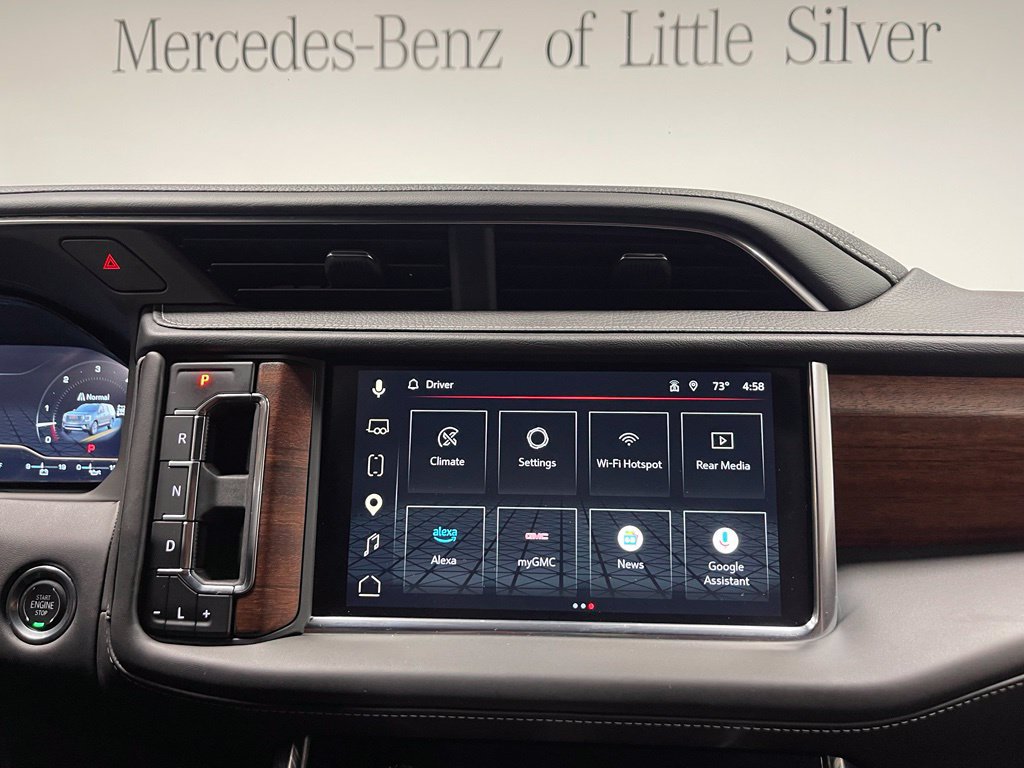 Used 2024 GMC Yukon XL Denali Ultimate AWD/4WD image 33