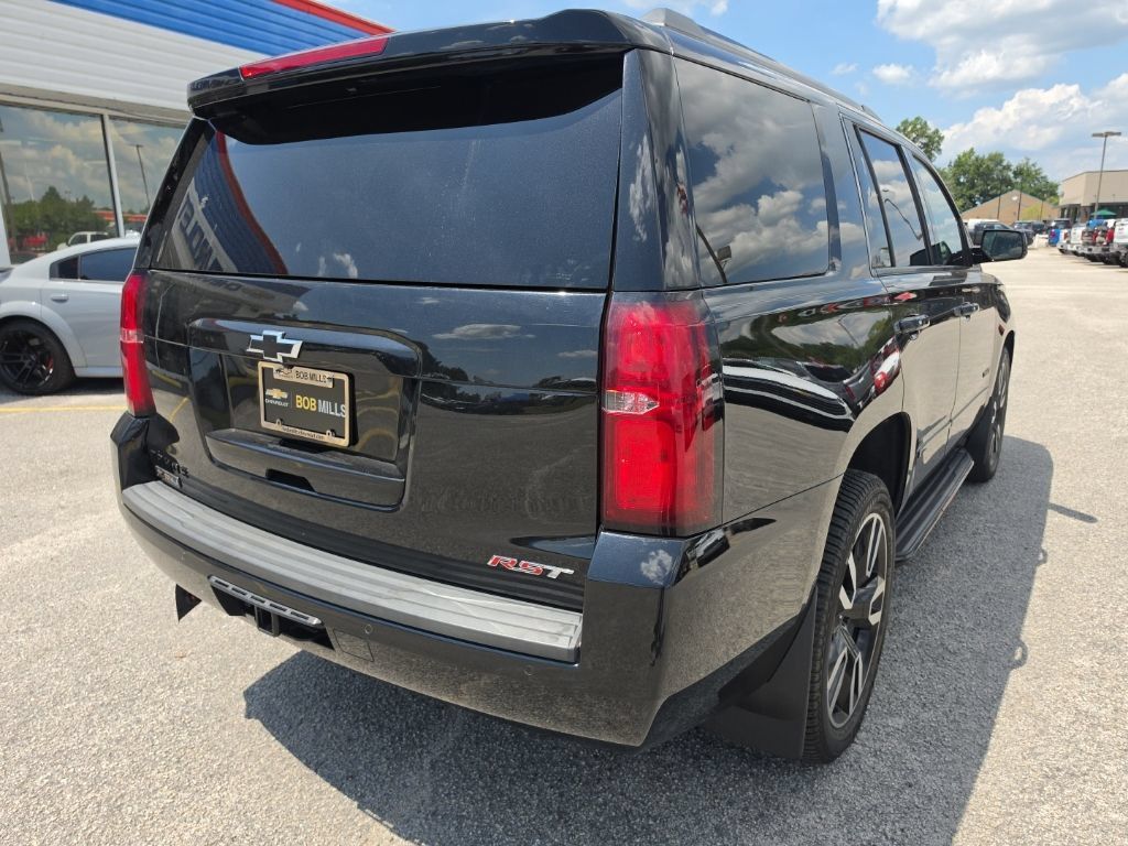 Used 2020 Chevrolet Tahoe Premier w/ RST 6.2L Performance Edition AWD/4WD image 4