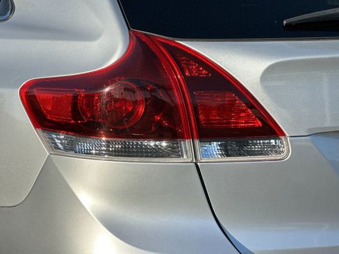 Used 2013 Toyota Venza Limited w/ Tow Prep Pkg image 26