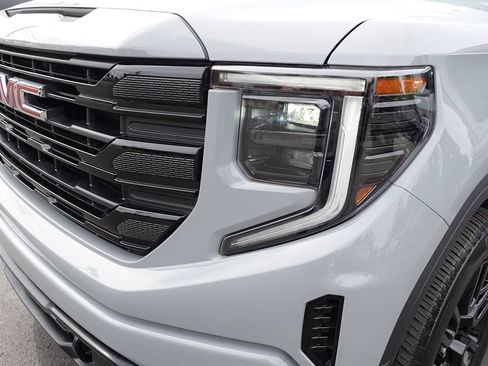 Used 2024 GMC Sierra 1500 Elevation AWD/4WD image 55