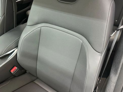 Used 2025 Lucid Air Touring image 18