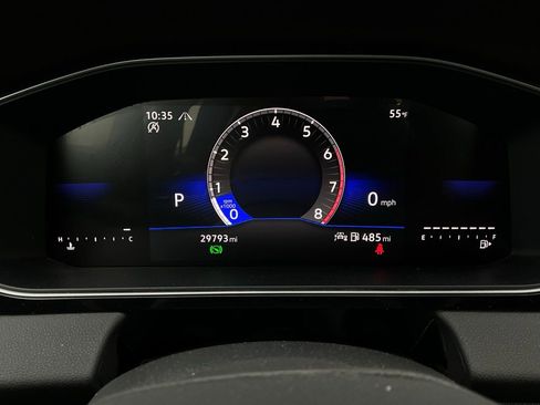 Used 2025 Volkswagen Jetta Sport image 36