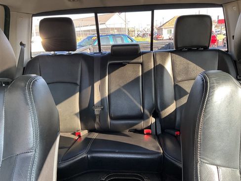 Used 2016 RAM 2500 Laramie w/ Convenience Group image 25