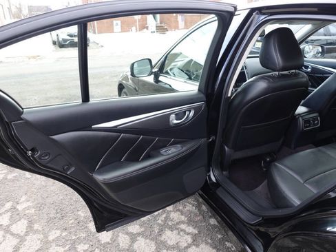 Used 2019 INFINITI Q50 Pure image 18